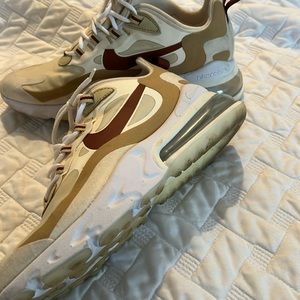 Nike Air max 270 react Equestrian